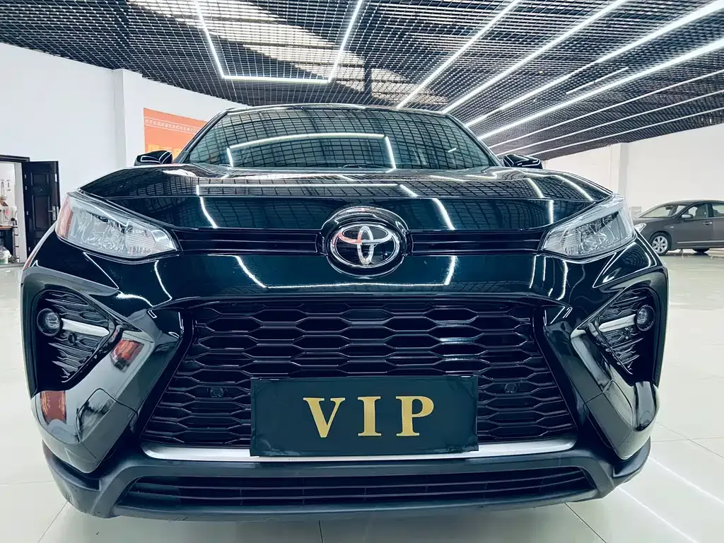Toyota Wildlander — фото 6