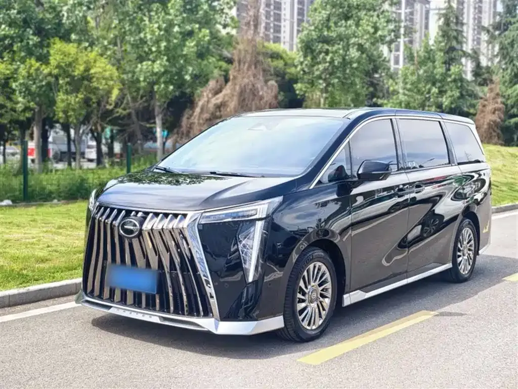 GAC Motor Trumpchi M8 — фото 1