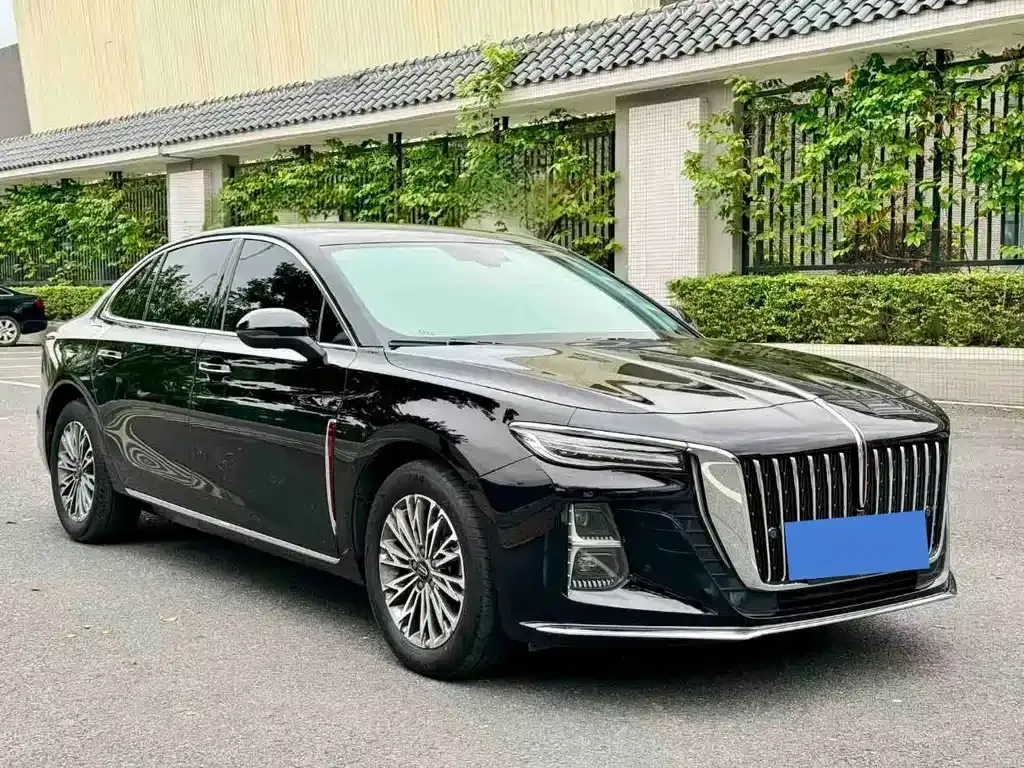 Hongqi H5 — фото 4