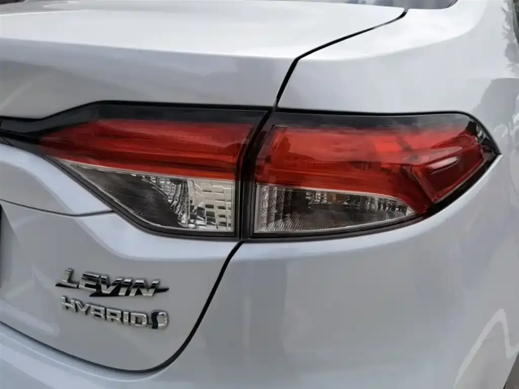 Toyota Levin — фото 8