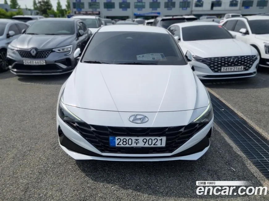 Hyundai AVANTE — фото 4
