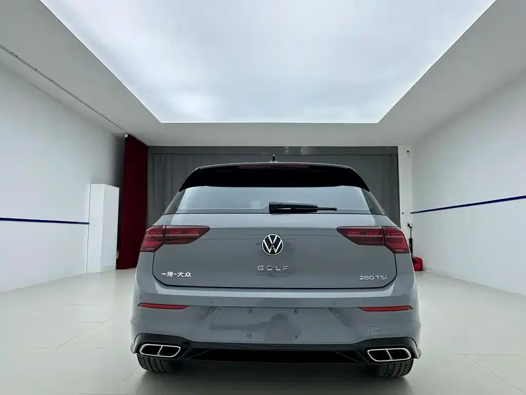 Volkswagen Golf — фото 3