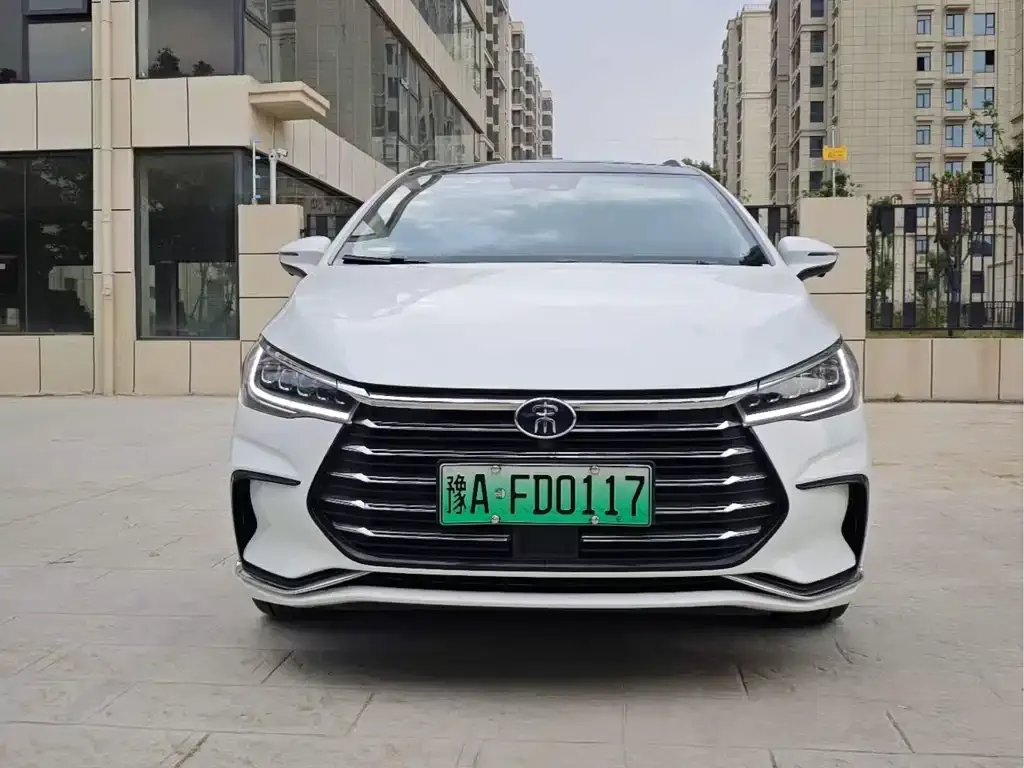 BYD MAX New Energy — фото 5