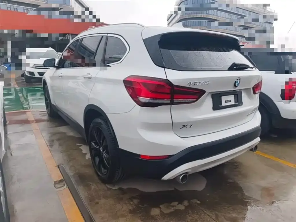 BMW X1 2021 из CN, фото 10