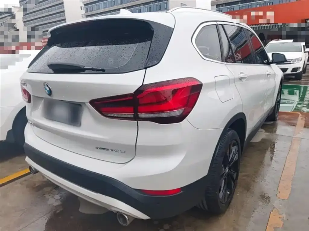 BMW X1 2021 из CN, фото 3