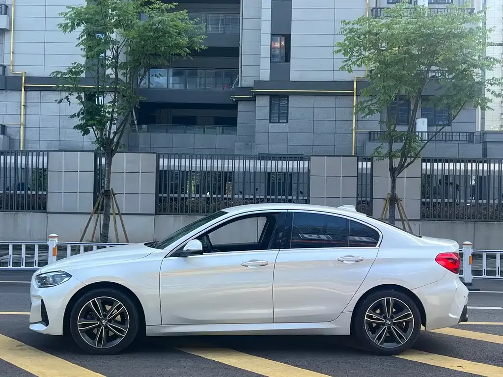 BMW 1 Series — фото 10