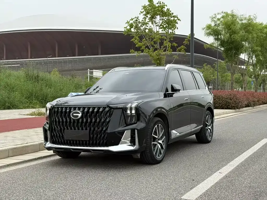 GAC Motor Trumpchi GS8 — фото 1