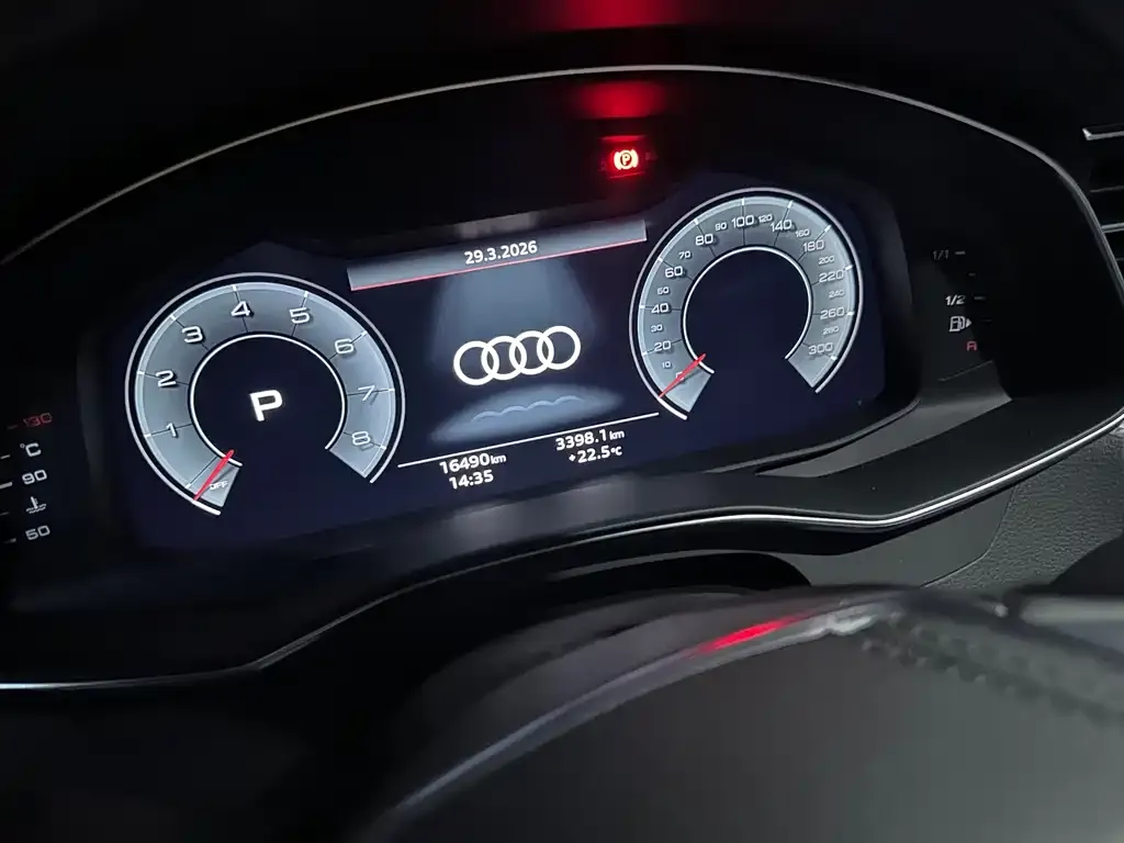 Audi A6L 2024 из CN, фото 8