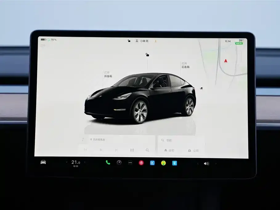 Tesla Model Y — фото 2