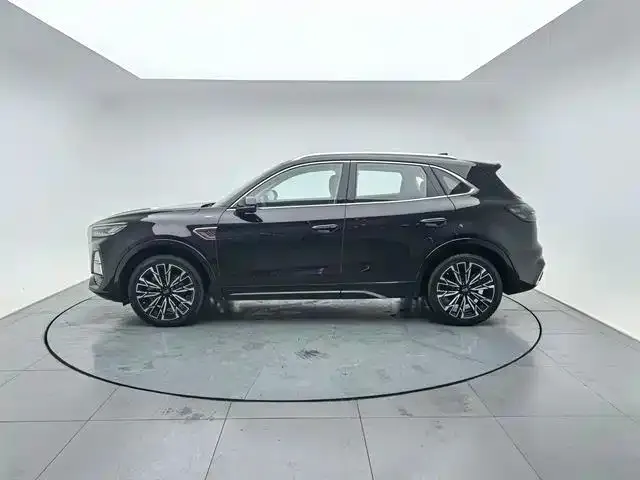 Hongqi HS5 2023 из CN, фото 2