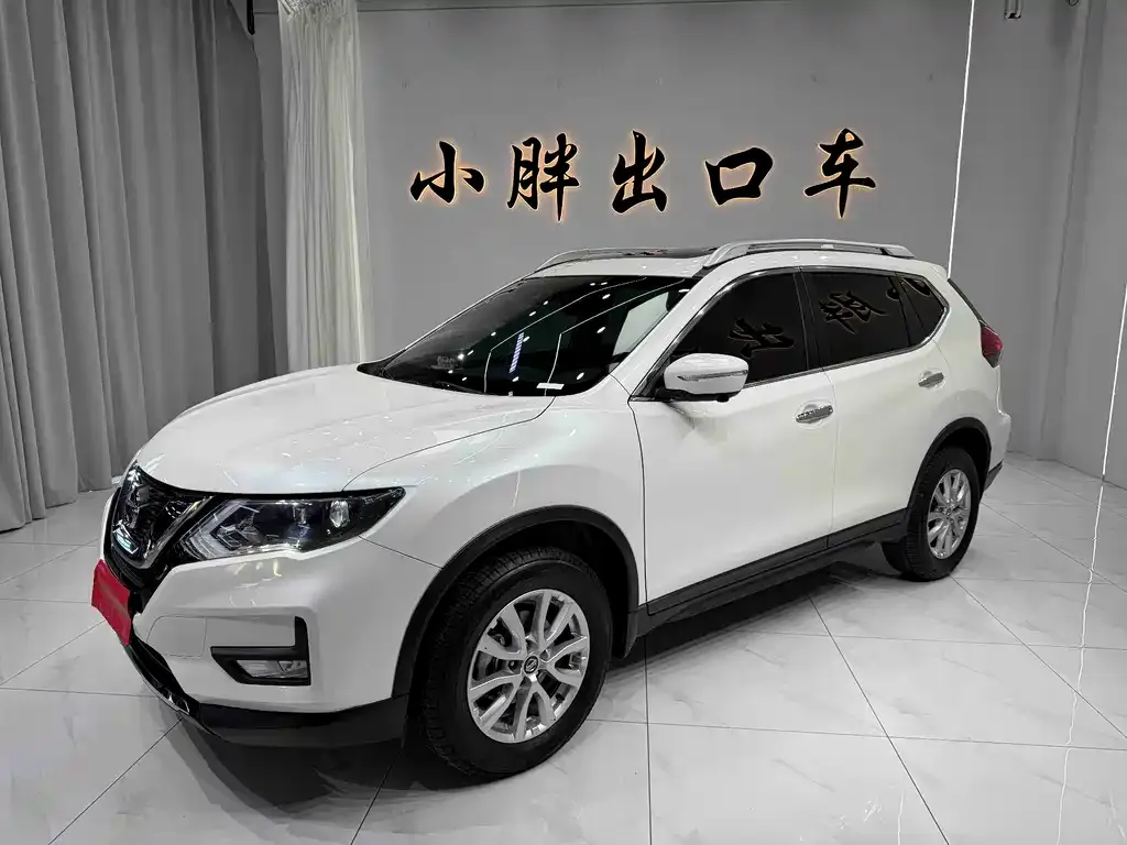 Nissan X-Trail 2023 из CN, фото 1