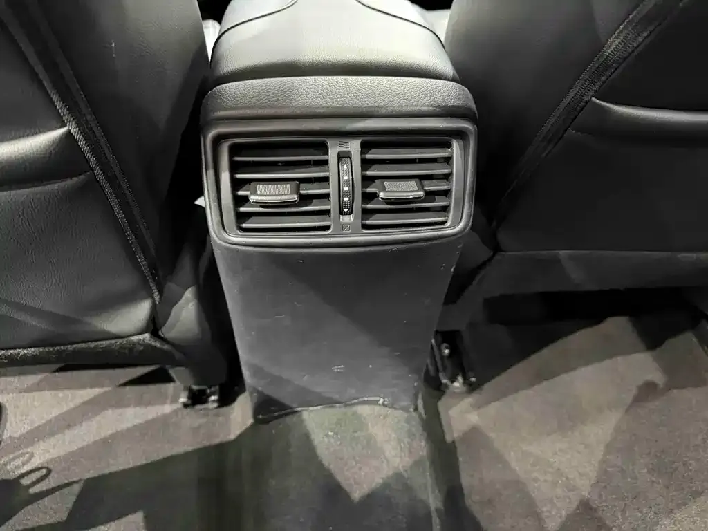 Nissan X-Trail 2023 из CN, фото 10