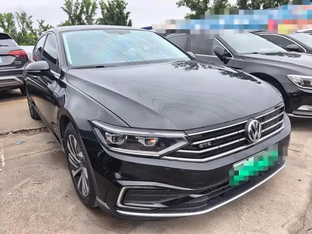 Volkswagen Magotan GTE PHEV 2023 из CN, фото 5