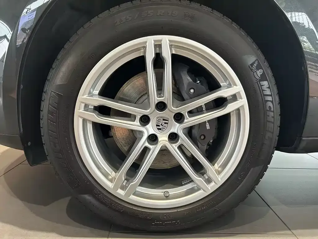 Porsche Macan 2024 из CN, фото 3