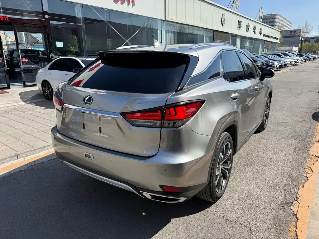 Lexus RX — фото 6