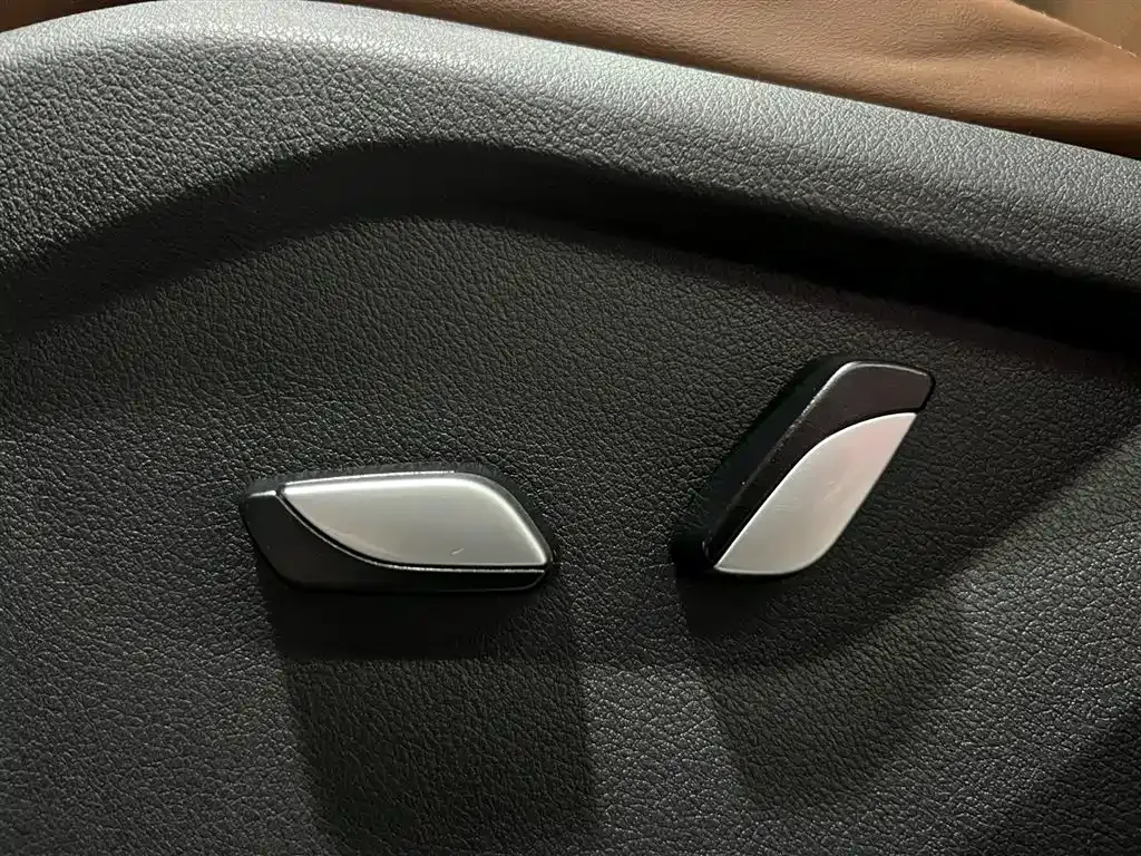 Geely Vision X6 2022 из CN, фото 10