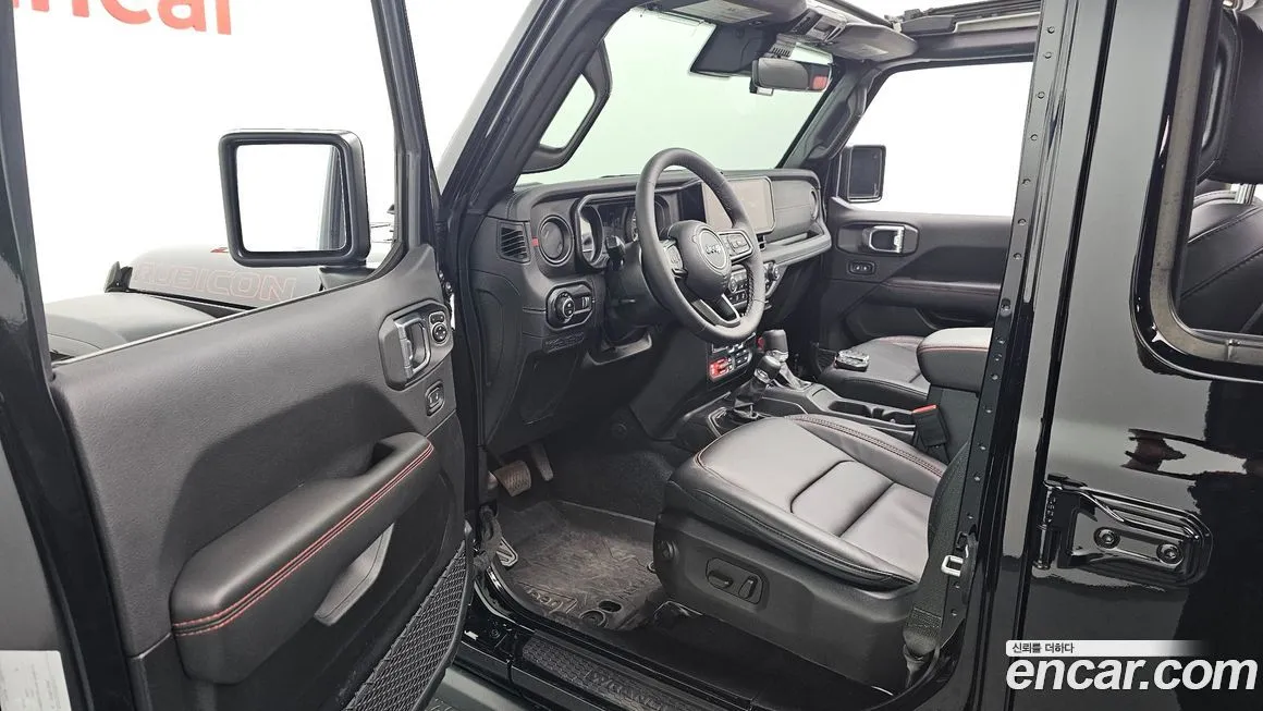Jeep Wrangler — фото 10