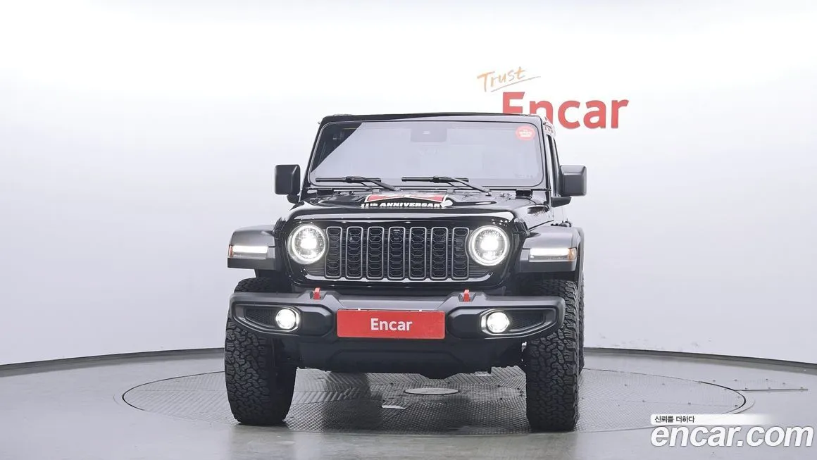 Jeep Wrangler — фото 9