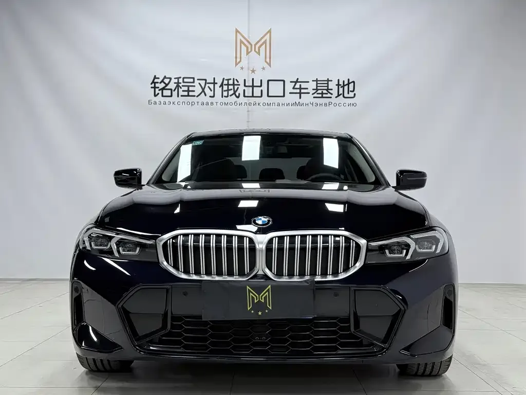 BMW 3 Series 2023 из CN, фото 2