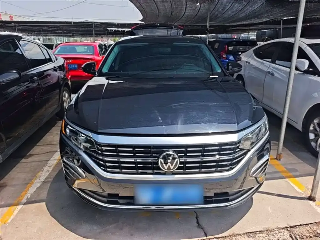 Volkswagen Passat — фото 2