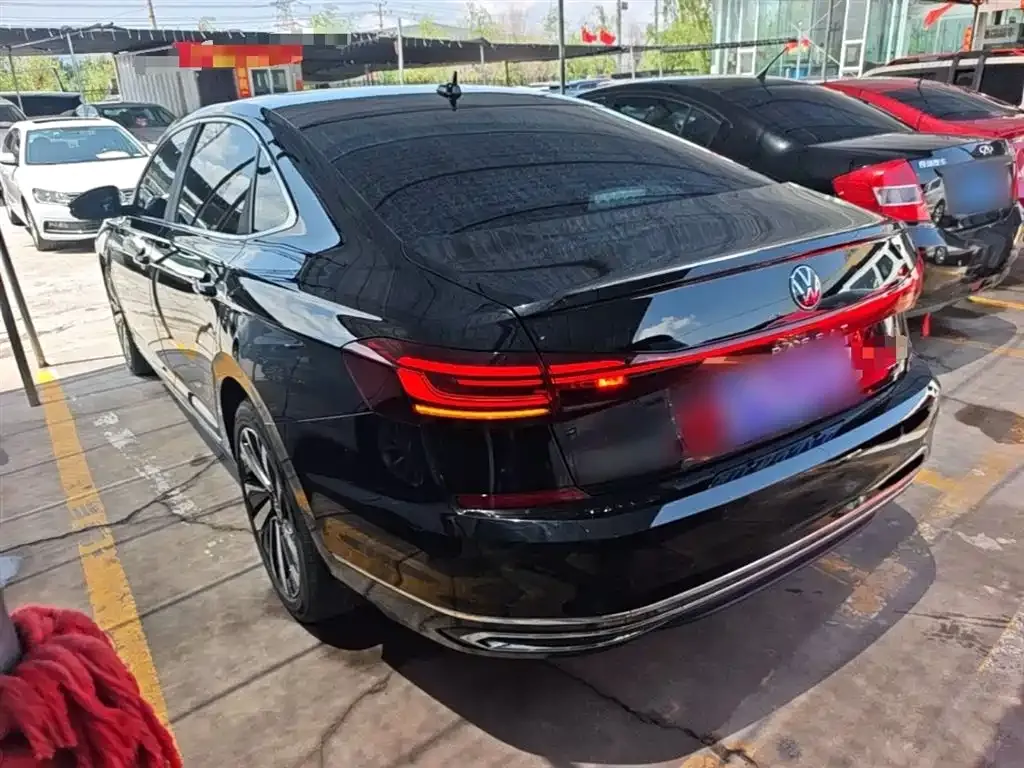 Volkswagen Passat — фото 4