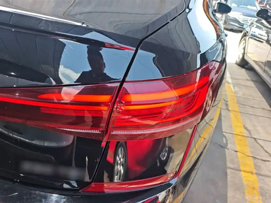 Volkswagen Passat — фото 3