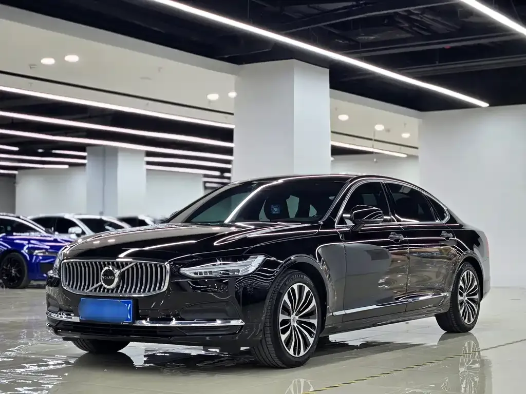 Volvo S90 2024 из CN, фото 4