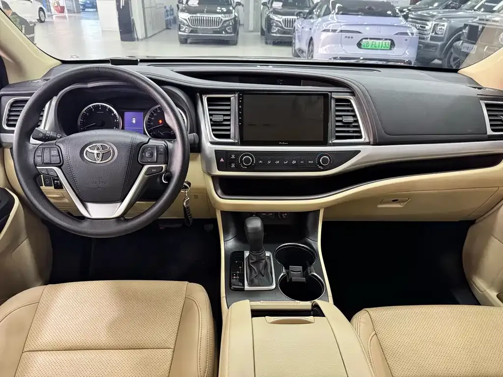 Toyota Highlander 2021 из CN, фото 7