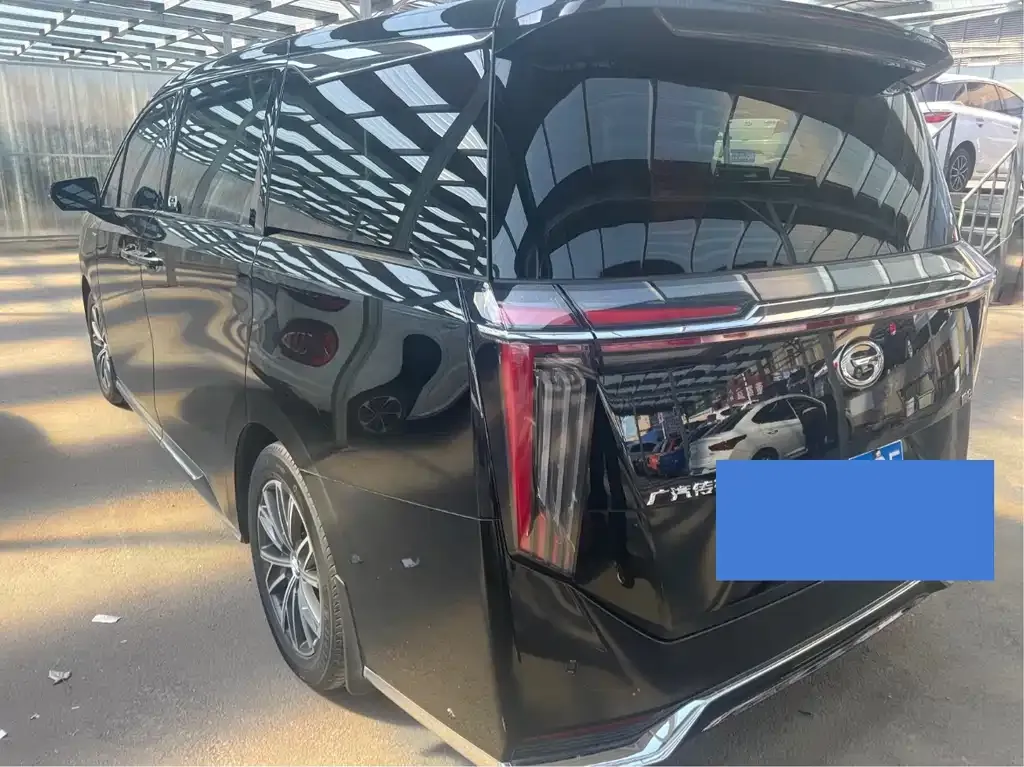 GAC Motor Trumpchi M8 — фото 10