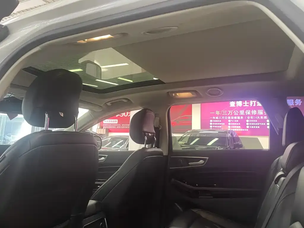 Ford Edge 2023 из CN, фото 2