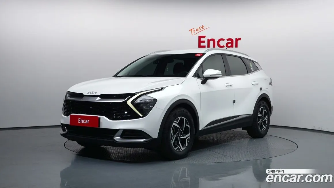 Kia Sportage — фото 1