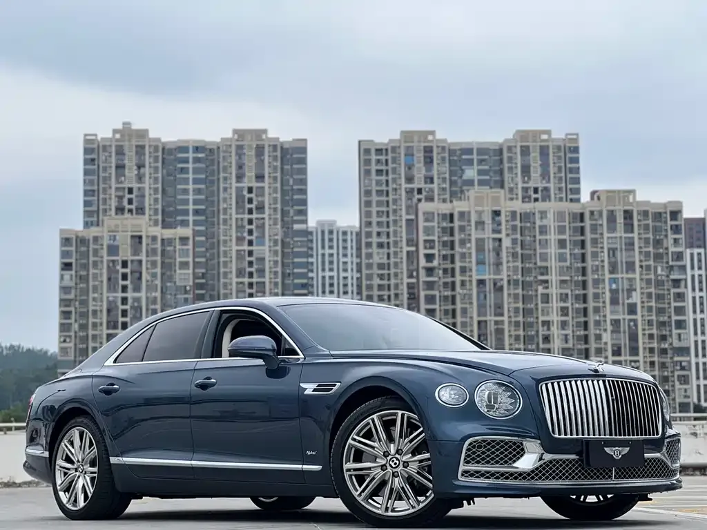Bentley Flying Spur PHEV 2022 из CN, фото 5