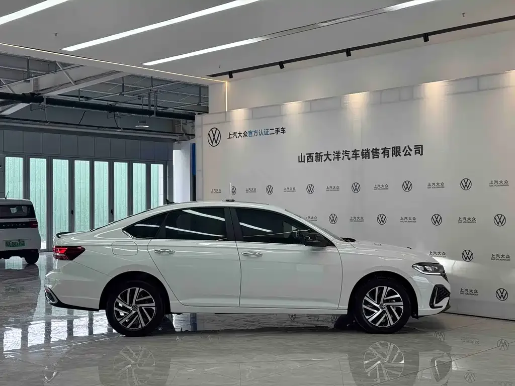Volkswagen Lavida 2025 из CN, фото 3