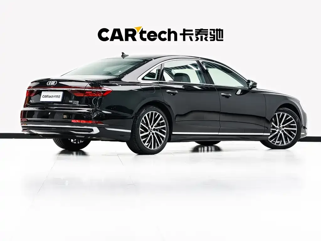 Audi A8 2024 из CN, фото 2