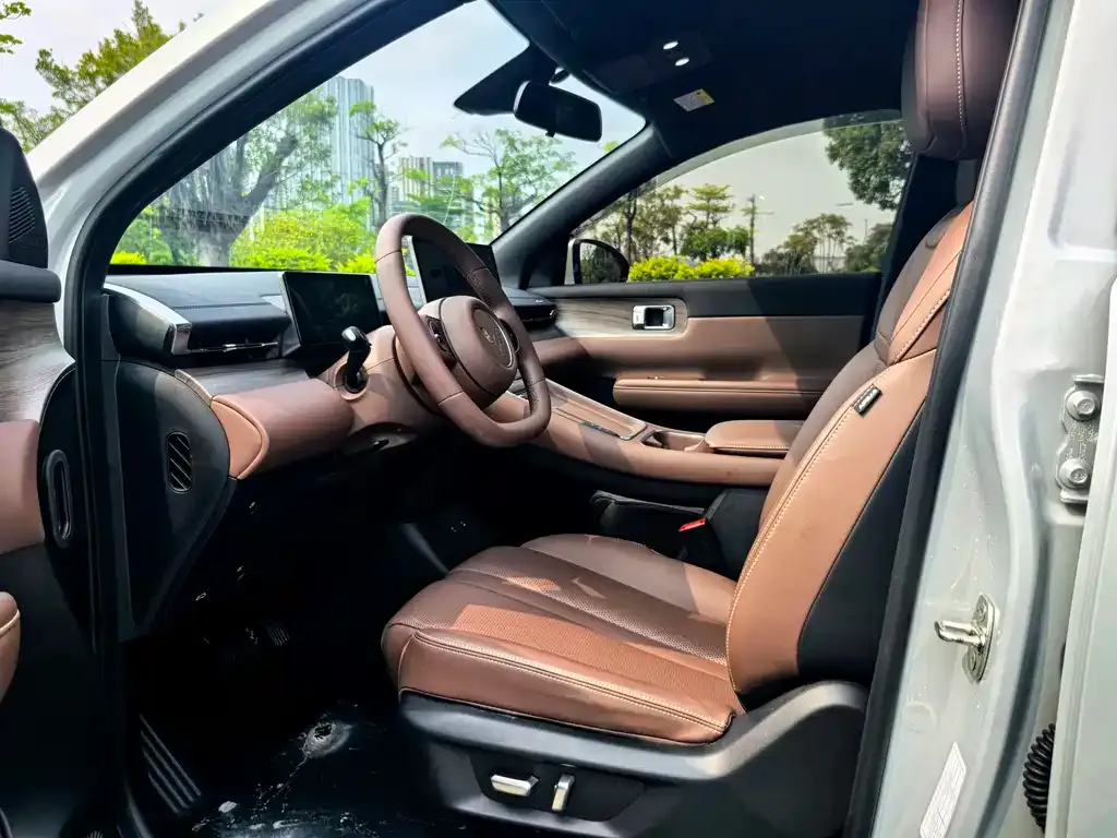 Wuling Xingguang S 2024 из CN, фото 9