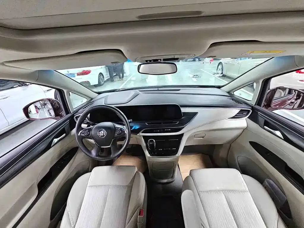 Buick GL8 2023 из CN, фото 6