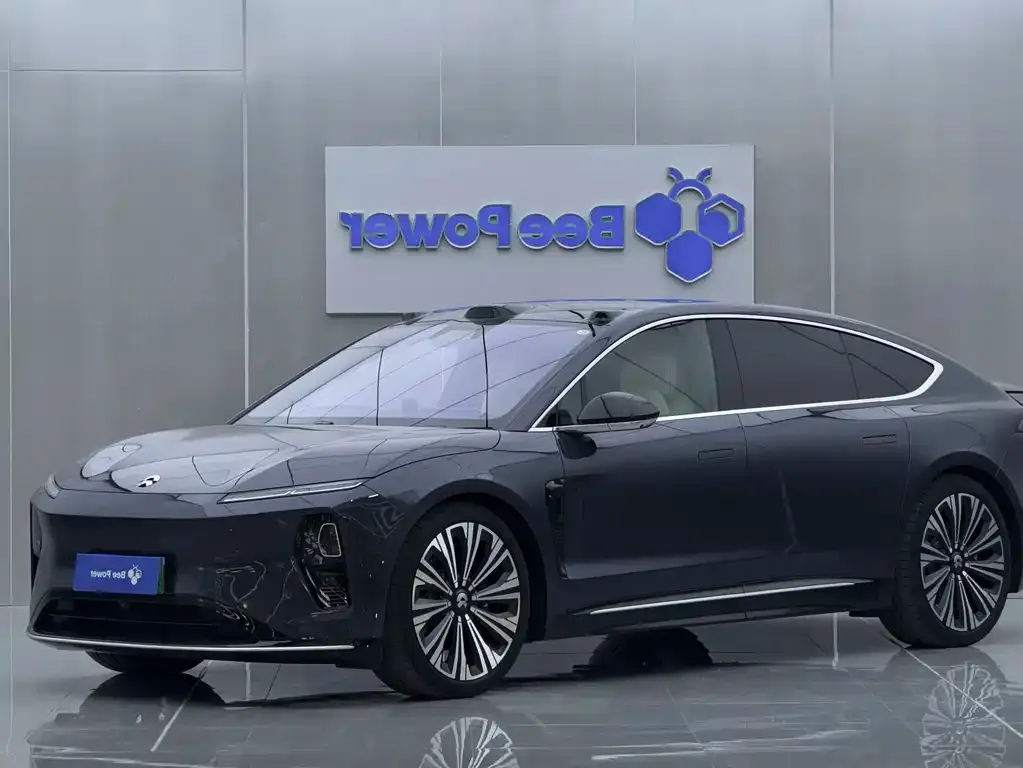 NIO ET9
