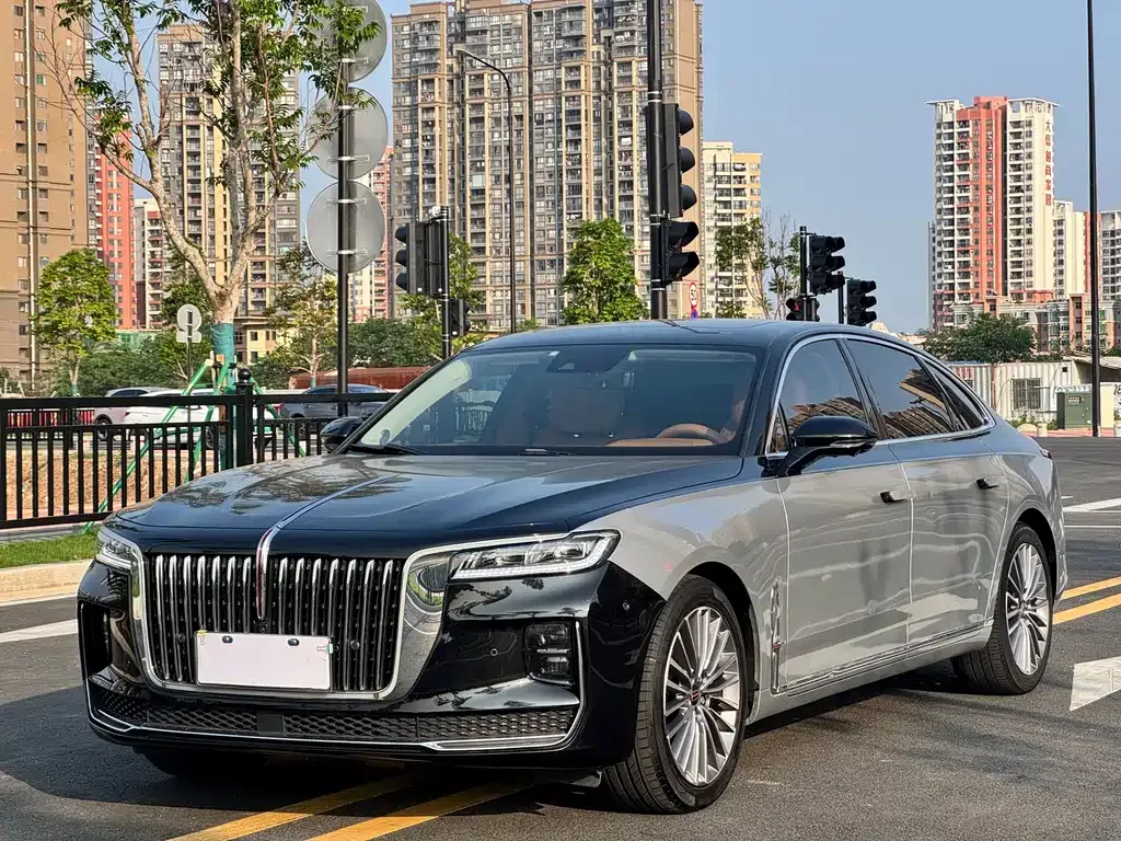 Hongqi H9 — фото 1