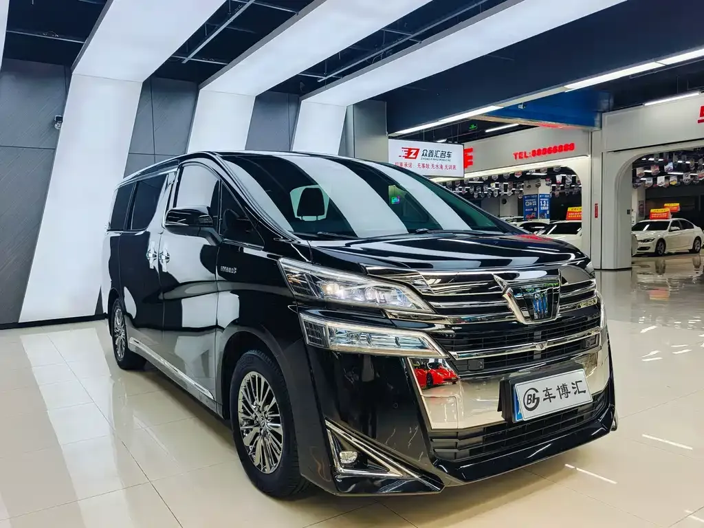 Toyota Vellfire 2021 из CN, фото 2
