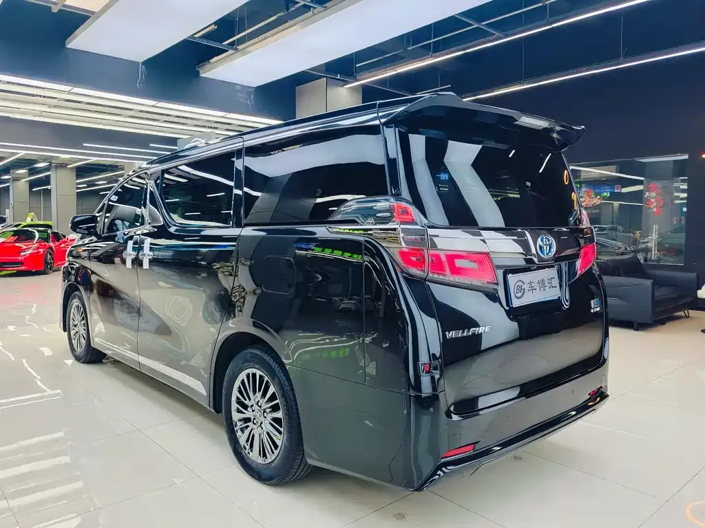 Toyota Vellfire 2021 из CN, фото 5