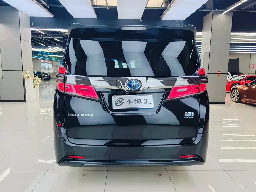 Toyota Vellfire 2021 из CN, фото 4