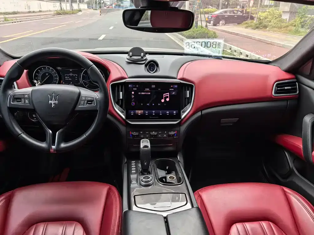 Maserati Ghibli 2021 из CN, фото 2