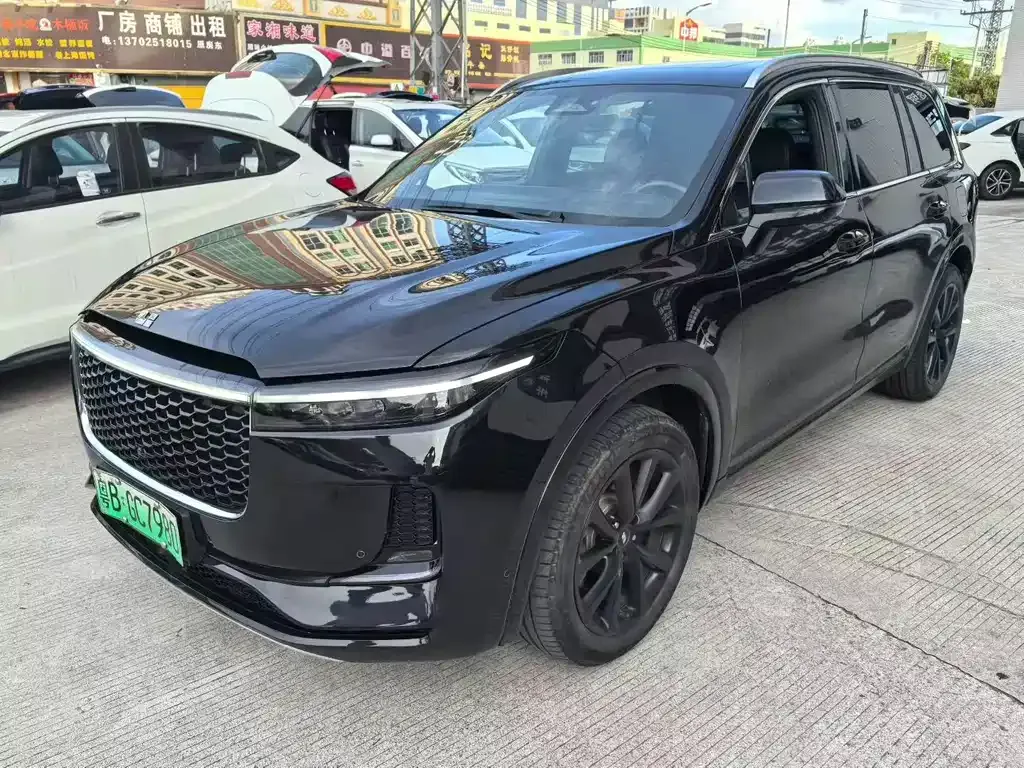 Li Auto ONE