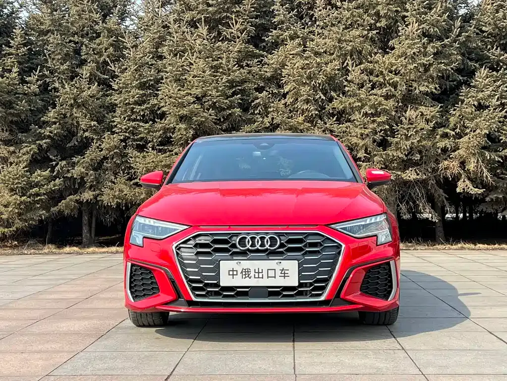Audi A3 2023 из CN, фото 3