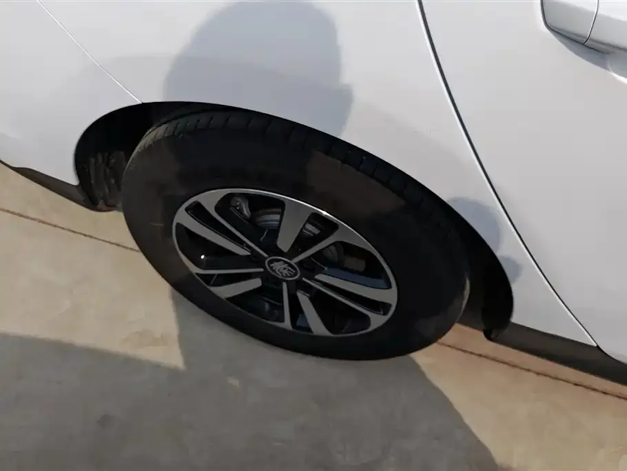 BYD Qin PLUS 2025 из CN, фото 2