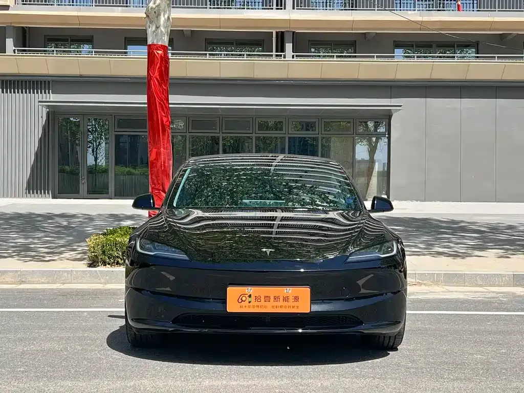 Tesla Model 3 2025 из CN, фото 8