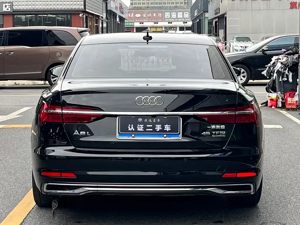 Audi A6L — фото 7