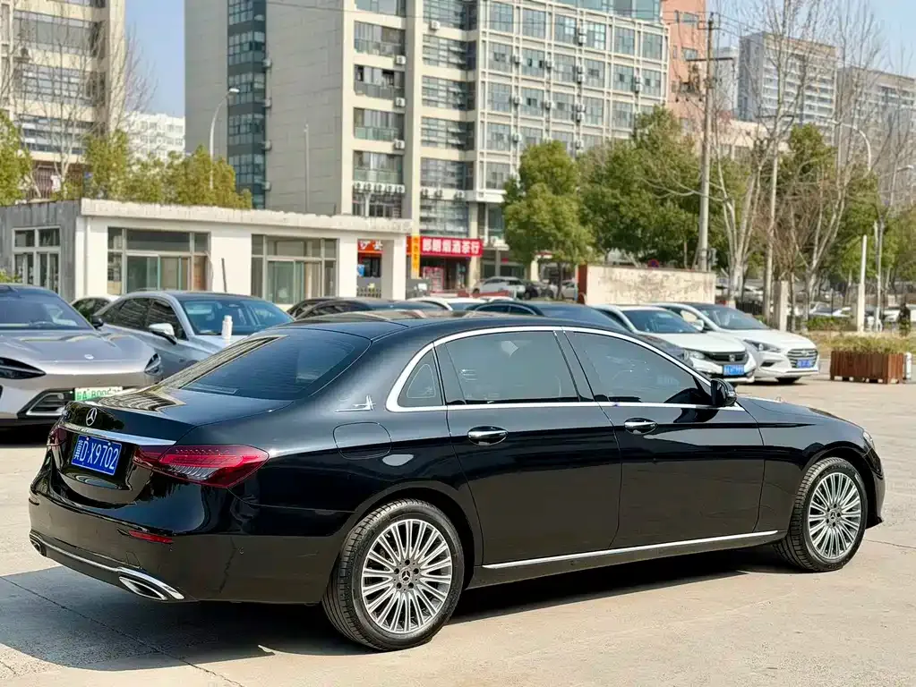 Mercedes-Benz E-Class 2022 из CN, фото 5