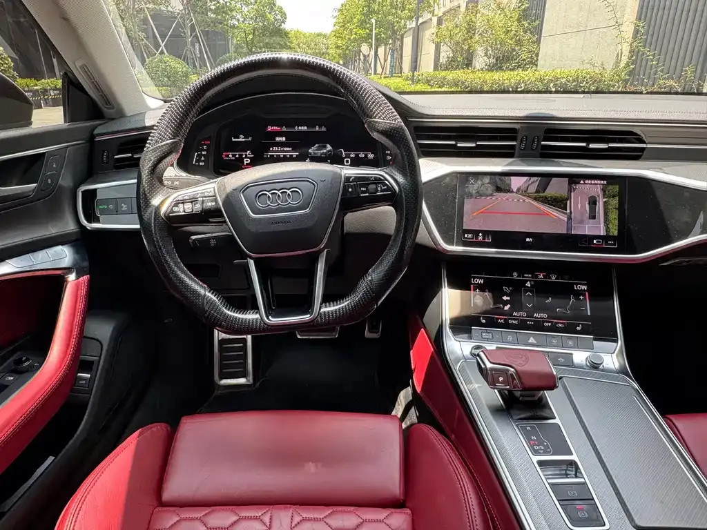 Audi A7 2021 из CN, фото 10