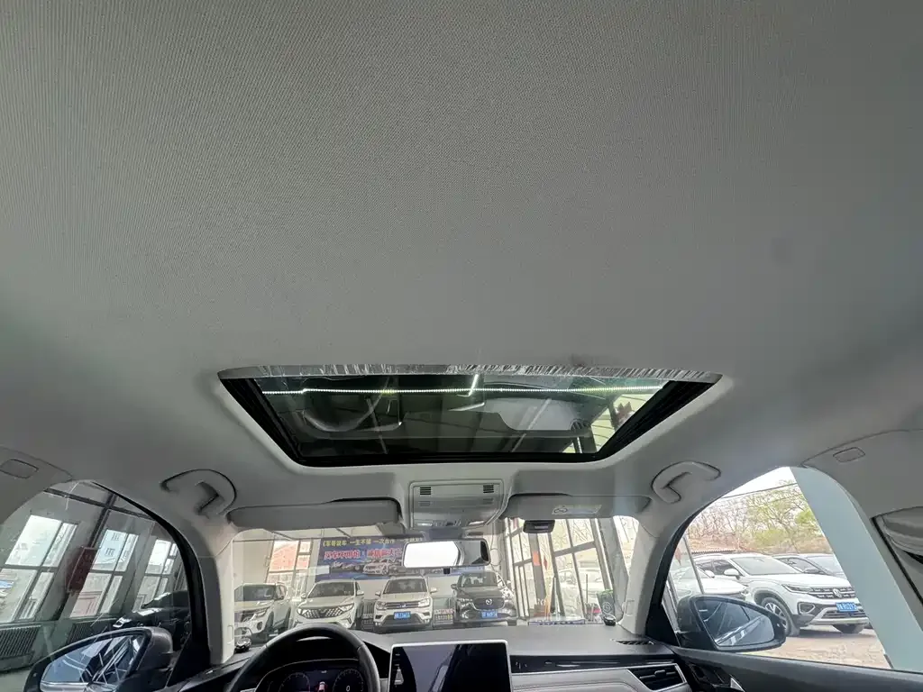 Volkswagen Bora 2022 из CN, фото 2